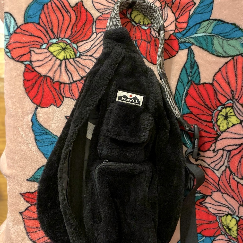 Black Plush/Furry Kavu bag